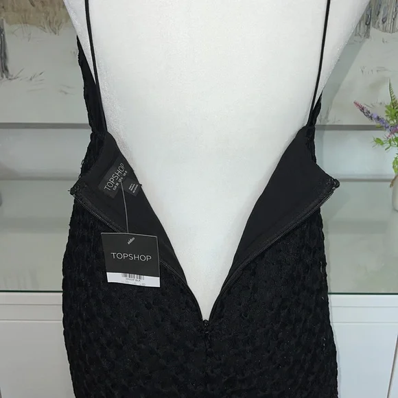 NWT Topshop Black Lace Asymmetrical Dress With Plunge Neckline - Picture 11 of 14
